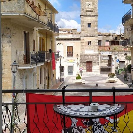 Bed & Breakfast Acquaviva Di Vullo Vincenzo Acquaviva Platani Extérieur photo