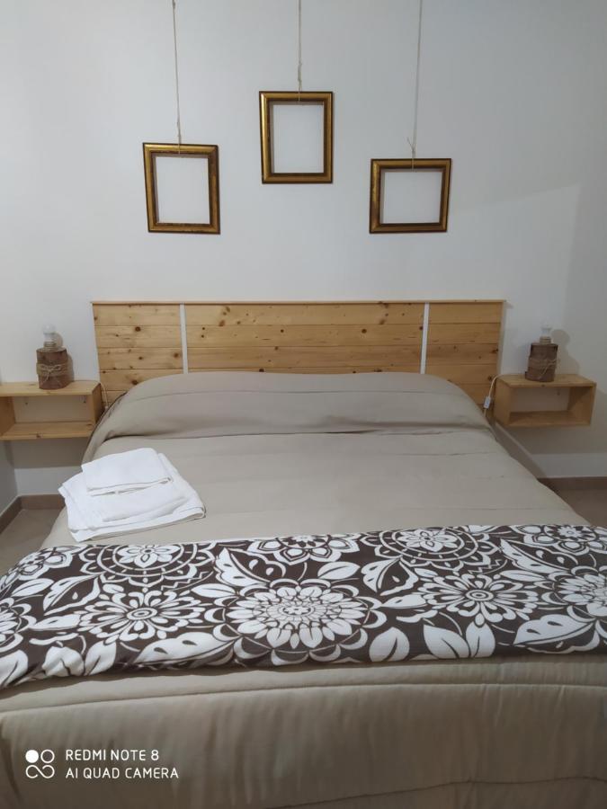 Bed & Breakfast Acquaviva Di Vullo Vincenzo Acquaviva Platani Extérieur photo