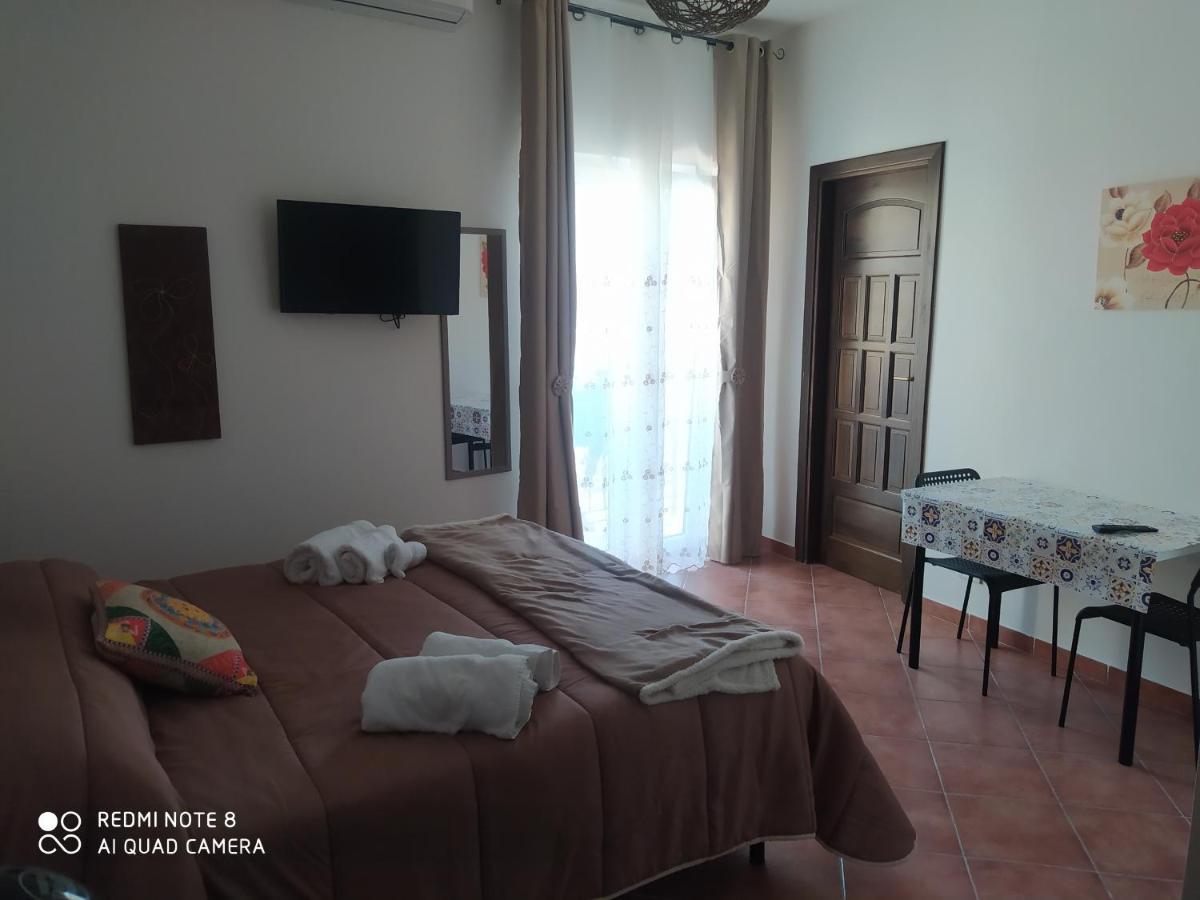 Bed & Breakfast Acquaviva Di Vullo Vincenzo Acquaviva Platani Extérieur photo