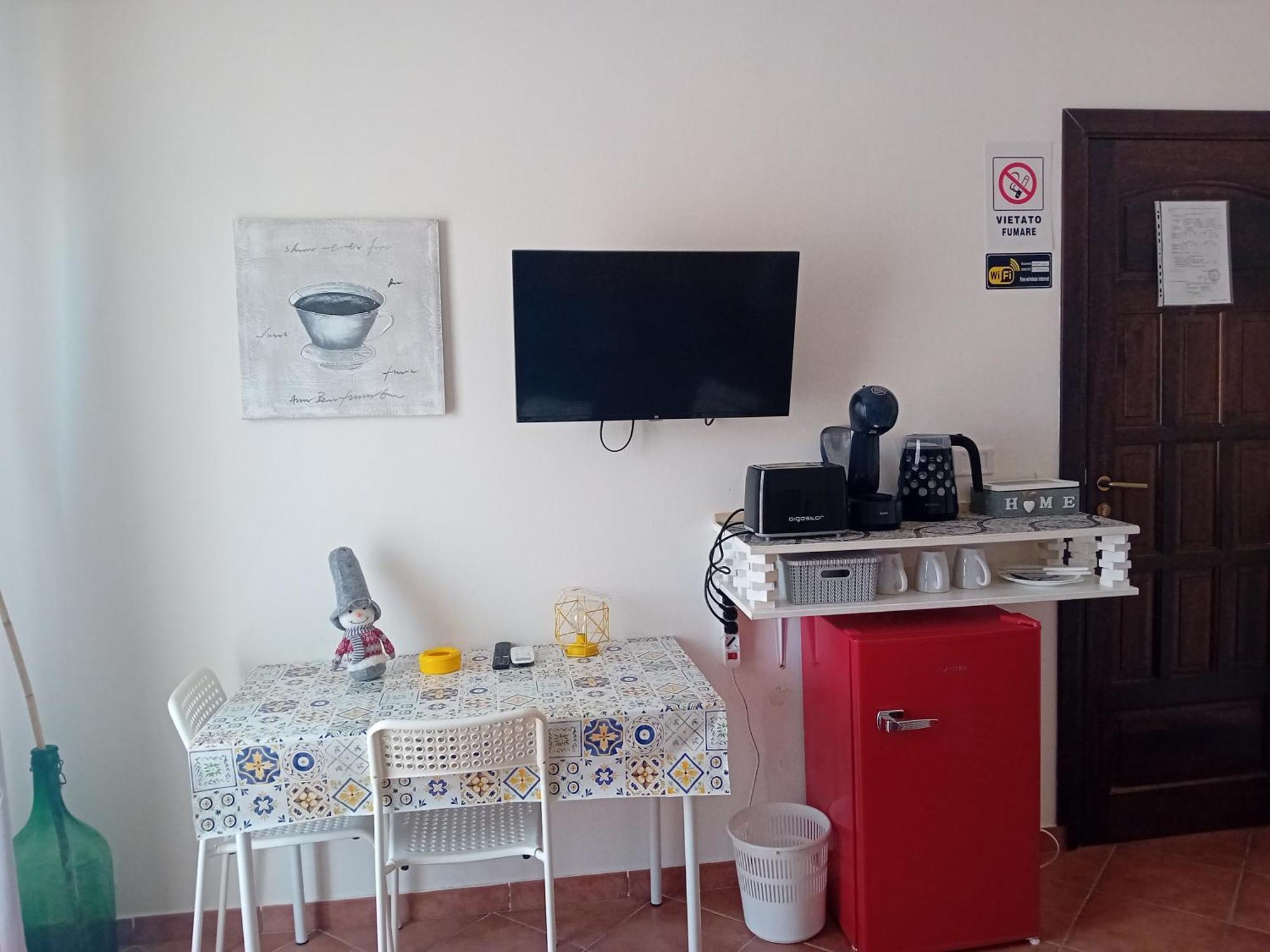 Bed & Breakfast Acquaviva Di Vullo Vincenzo Acquaviva Platani Chambre photo